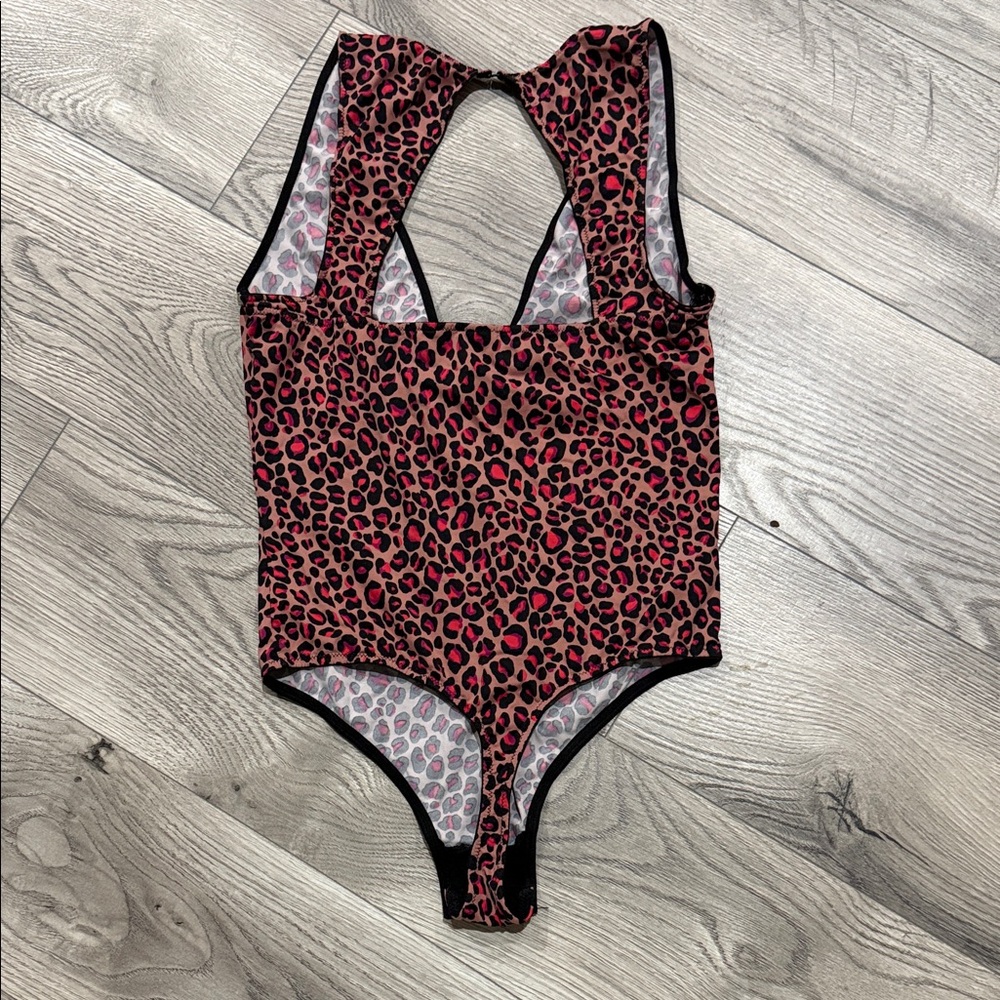 Victoria’s Secret Leopard Print Bodysuit Size‎ XS - Picture 5 of 5